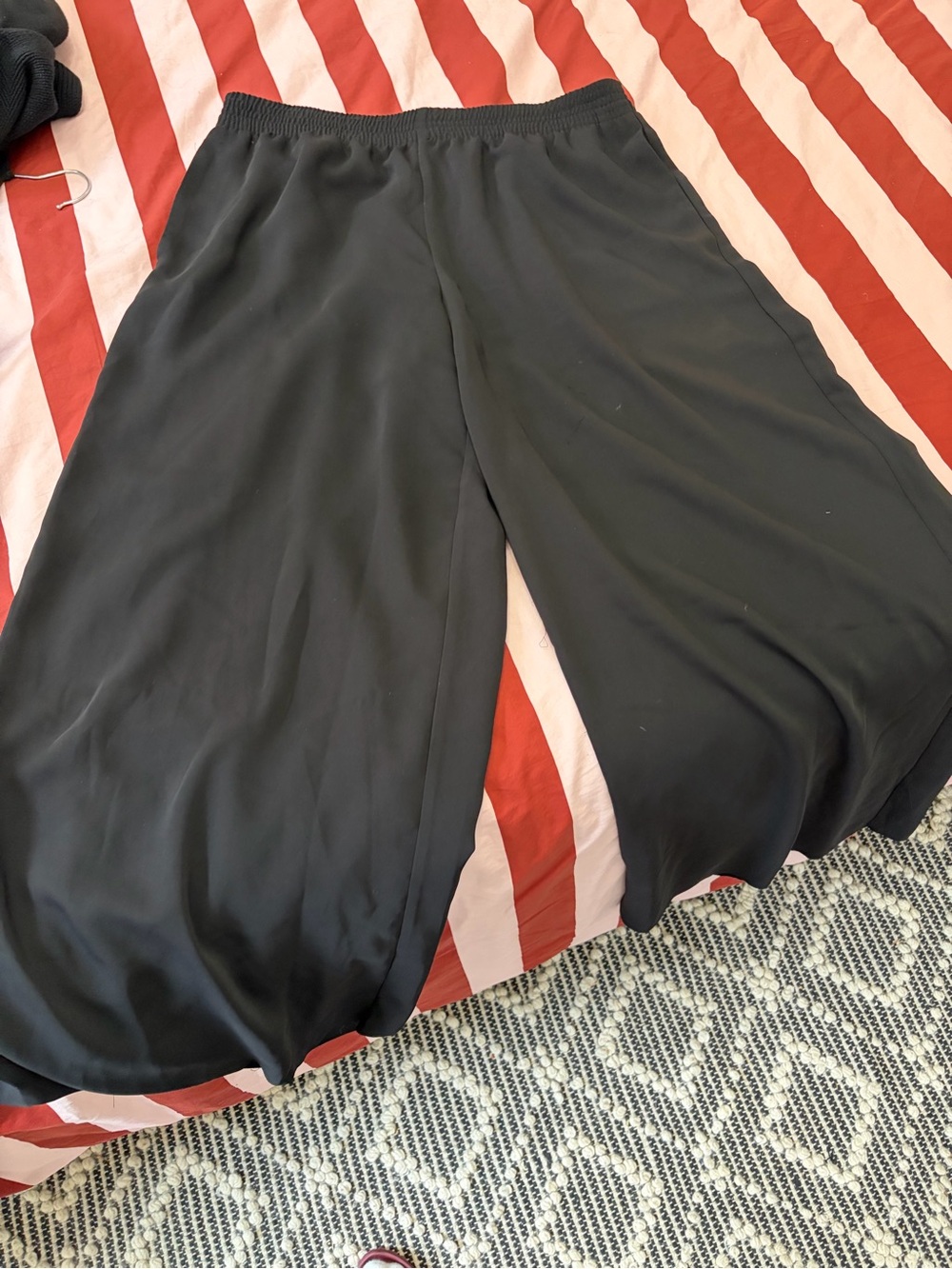 Babaton pants